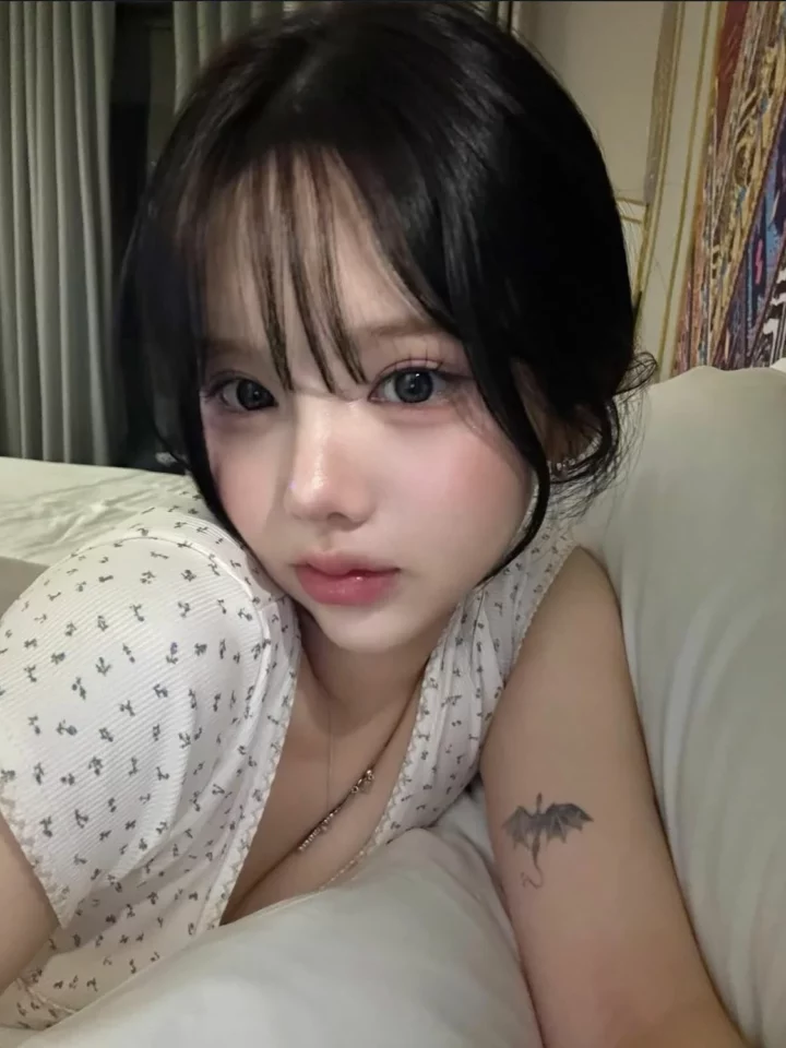 Anna Vietnamese Singapore Escort profile in GeyLang