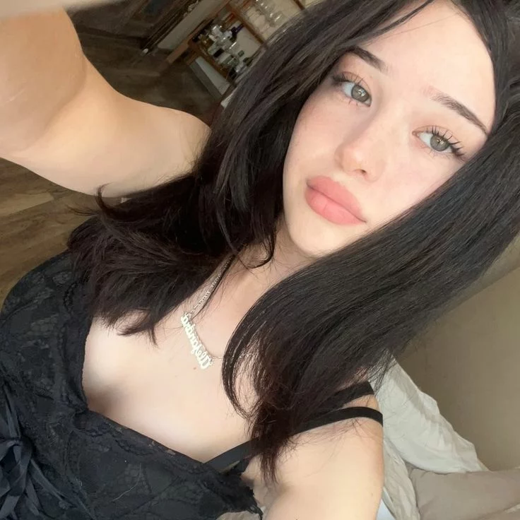 Mei-Lin profile gallery for Escort in Singapore