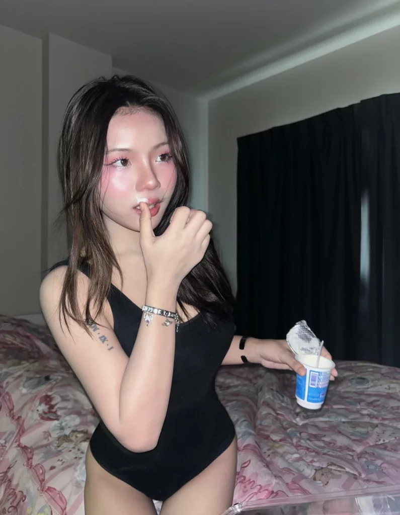 MinJu SG Escort profile photograph