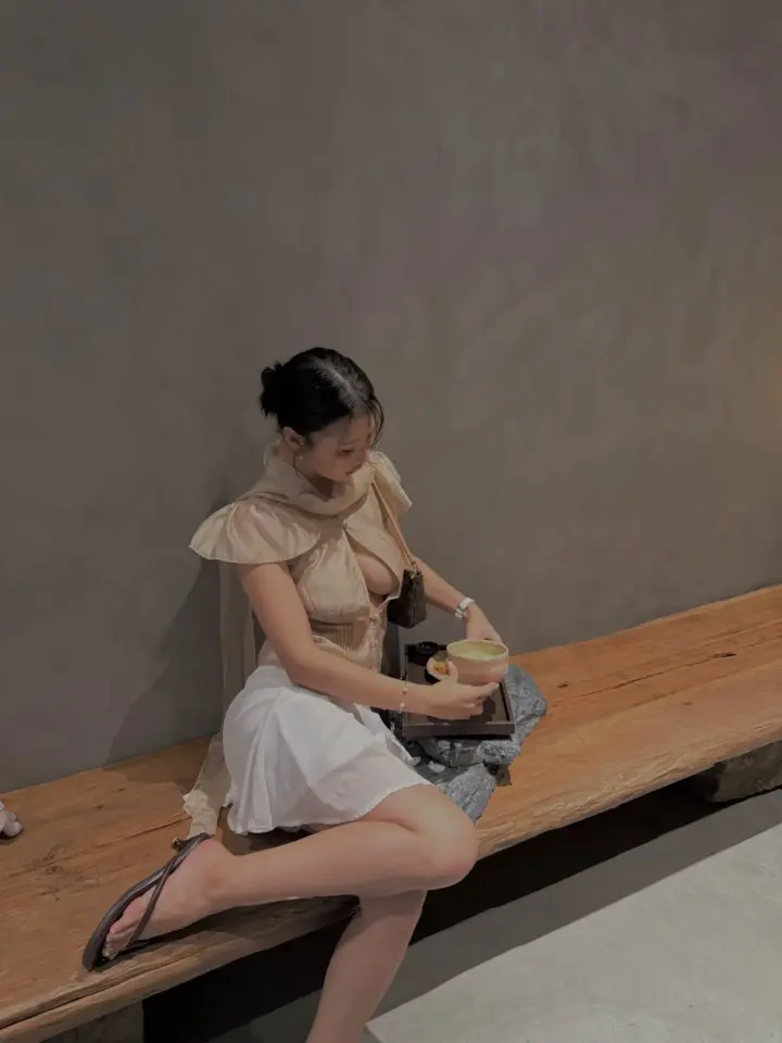 Mystery Singapore Escort Profile: Orchard In-Call Services and Booking SG Escort photo 2 in Orchard
