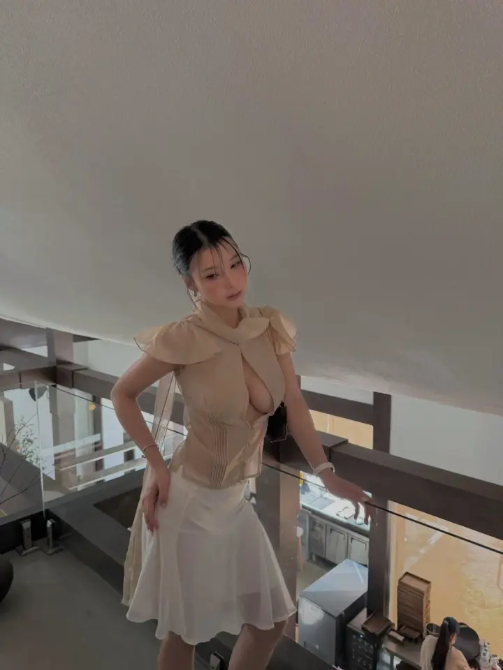 Mystery Singapore Escort Profile: Orchard In-Call Services and Booking SG Escort photo 7 in Orchard