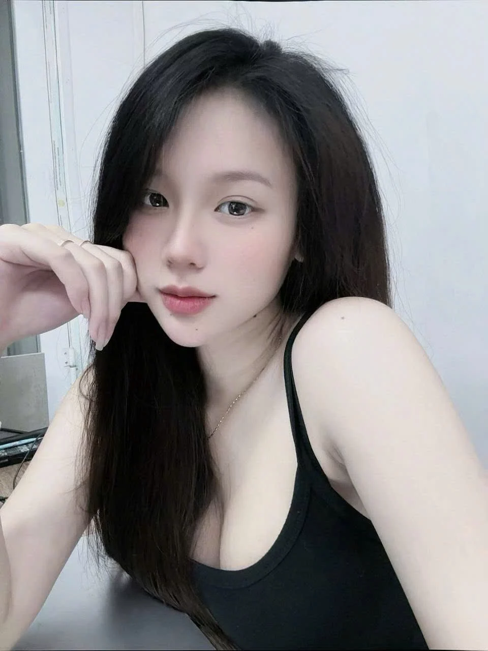 Kieu profile image for a private Singapore booking enquiry