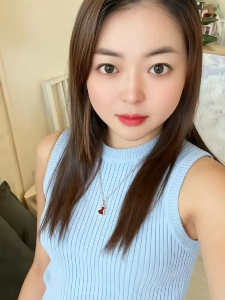 Sunny Singapore Escort in Bedok — profile photo 2