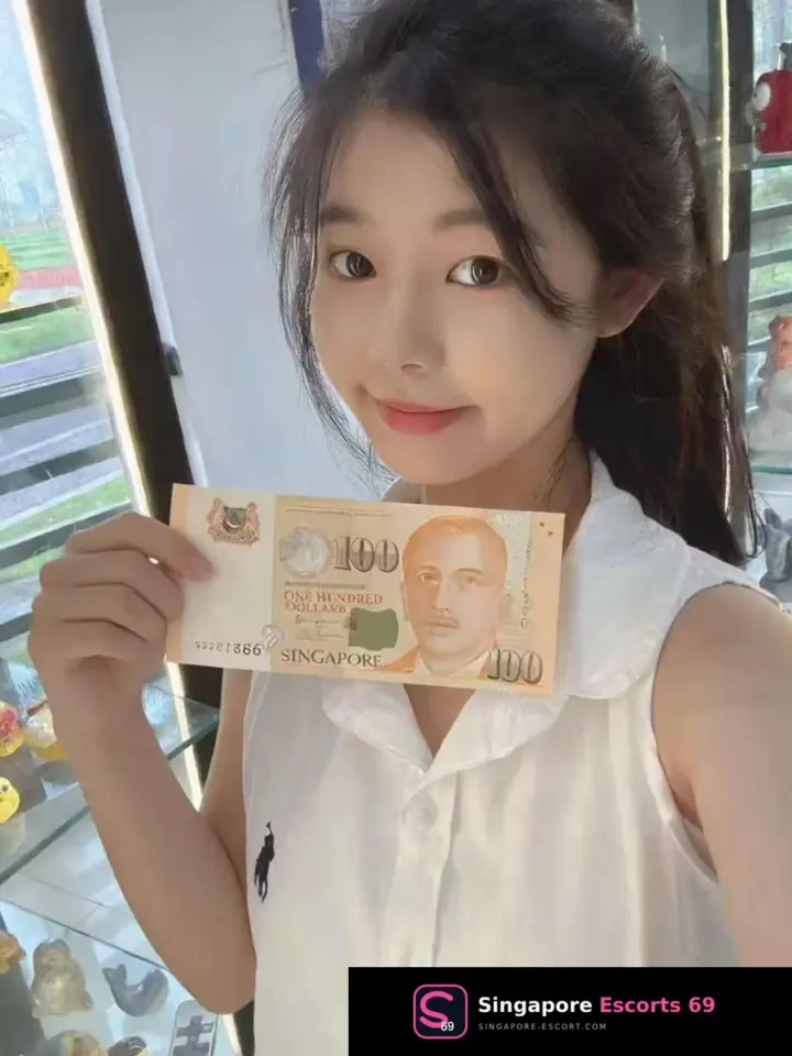 杨童童 Singapore Escort in Singapore — profile photo 2